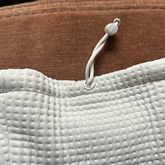 Lululemon Waffle-Knit funnel neck long sleeve workout Sweater vapour thermal - Picture 9 of 9